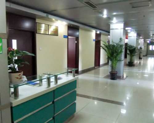 重庆靠谱的代怀机构,我的妻子今年34岁，患有甲减及结节性红斑，结婚很久了一